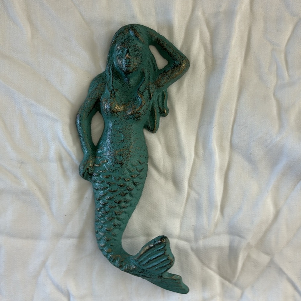 Mermaid wall coat hook - Picture 2 of 3